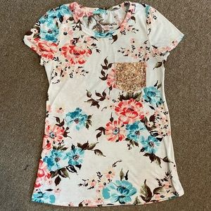 Womens boutique top